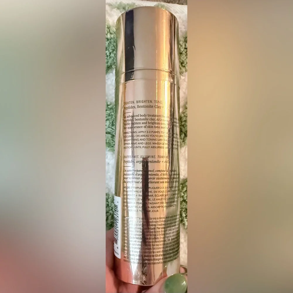 JLO BODY Tighten + Tease Ultimate Body Serum - Picture 3 of 5